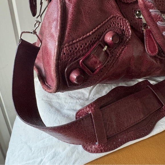 Balenciaga Burgundy Shoulder Bag - Picture 8 of 13